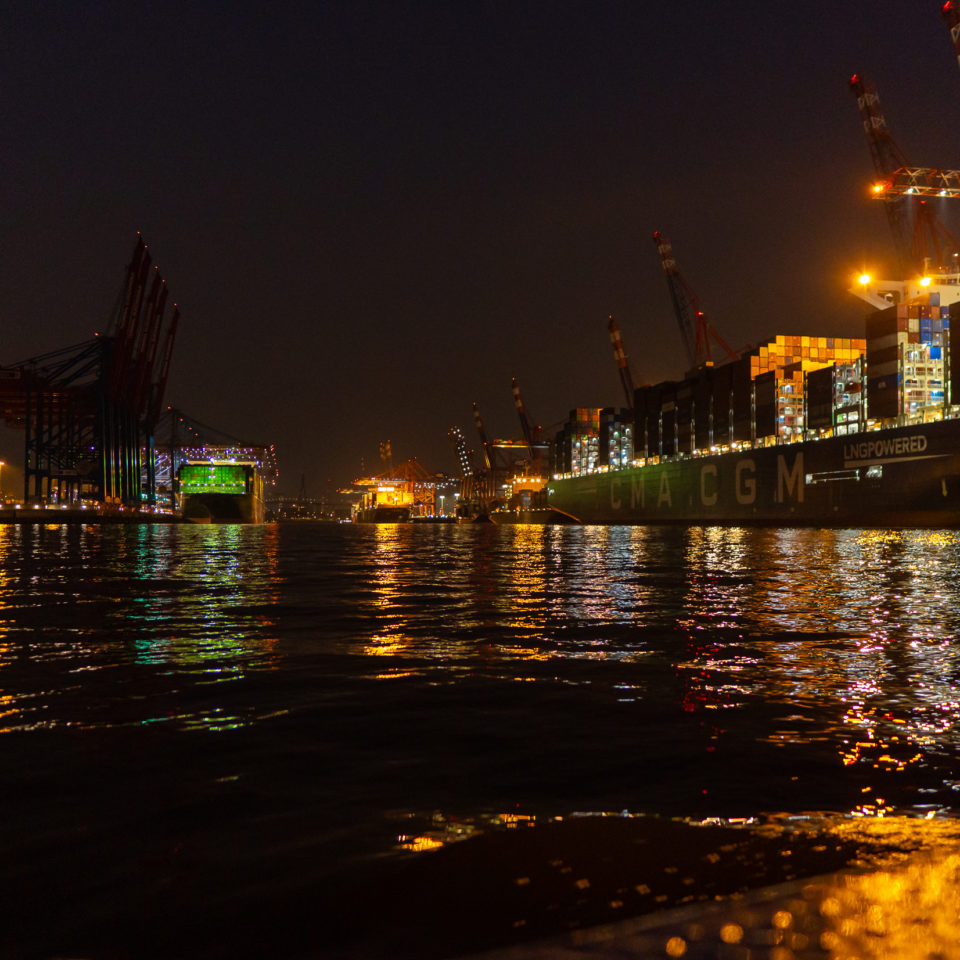 Juni 2021 – Lichterfahrt auf der Elbe in Hamburg